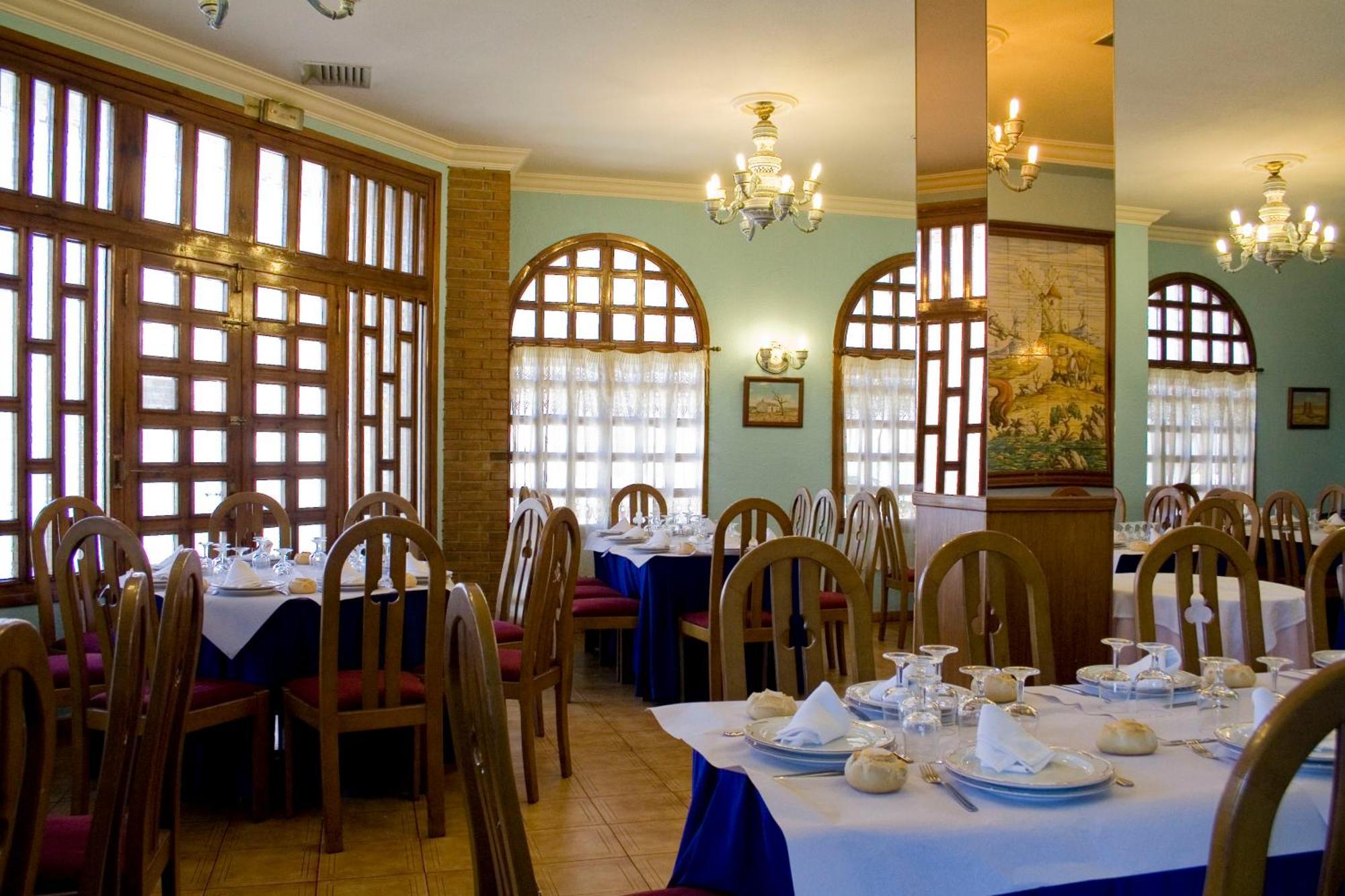Hotel Perales Talavera de la Reina Extérieur photo