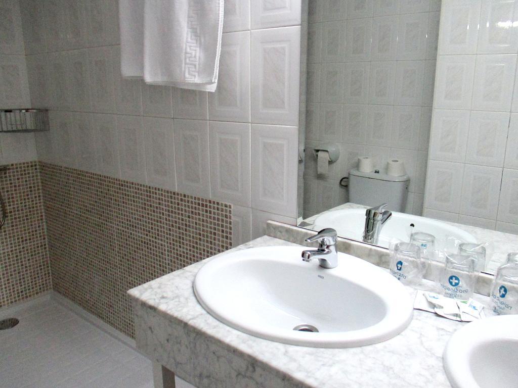 Hotel Perales Talavera de la Reina Extérieur photo