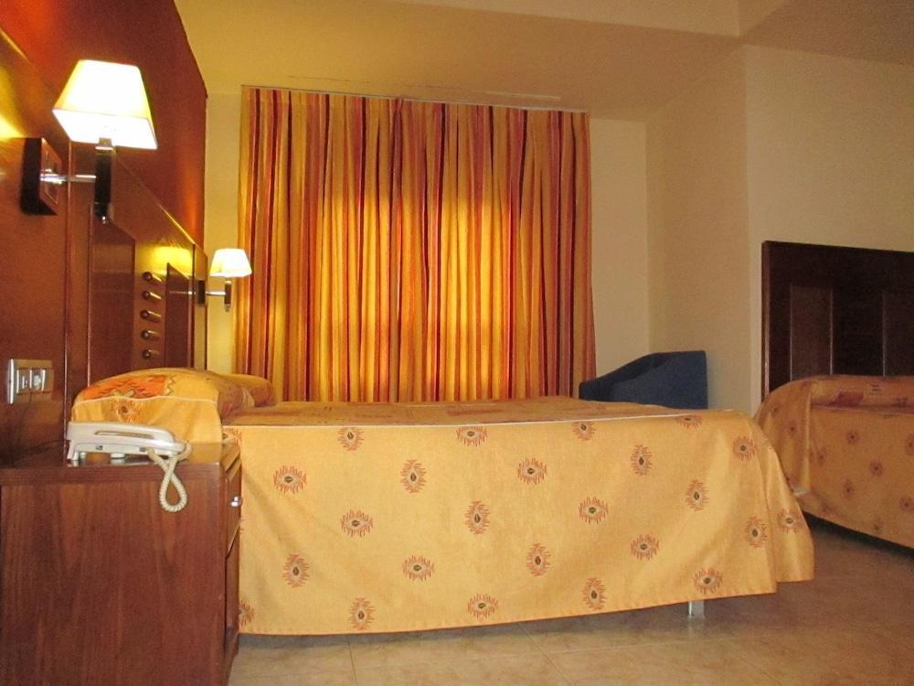 Hotel Perales Talavera de la Reina Extérieur photo